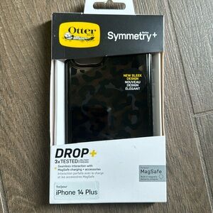 Otter box phone case for iPhone 14 Plus